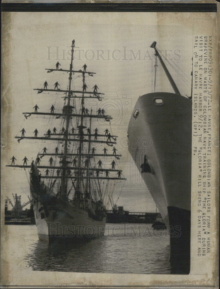 1972 Press Photo Lavre France Colombian Sailers Navy - Historic Images