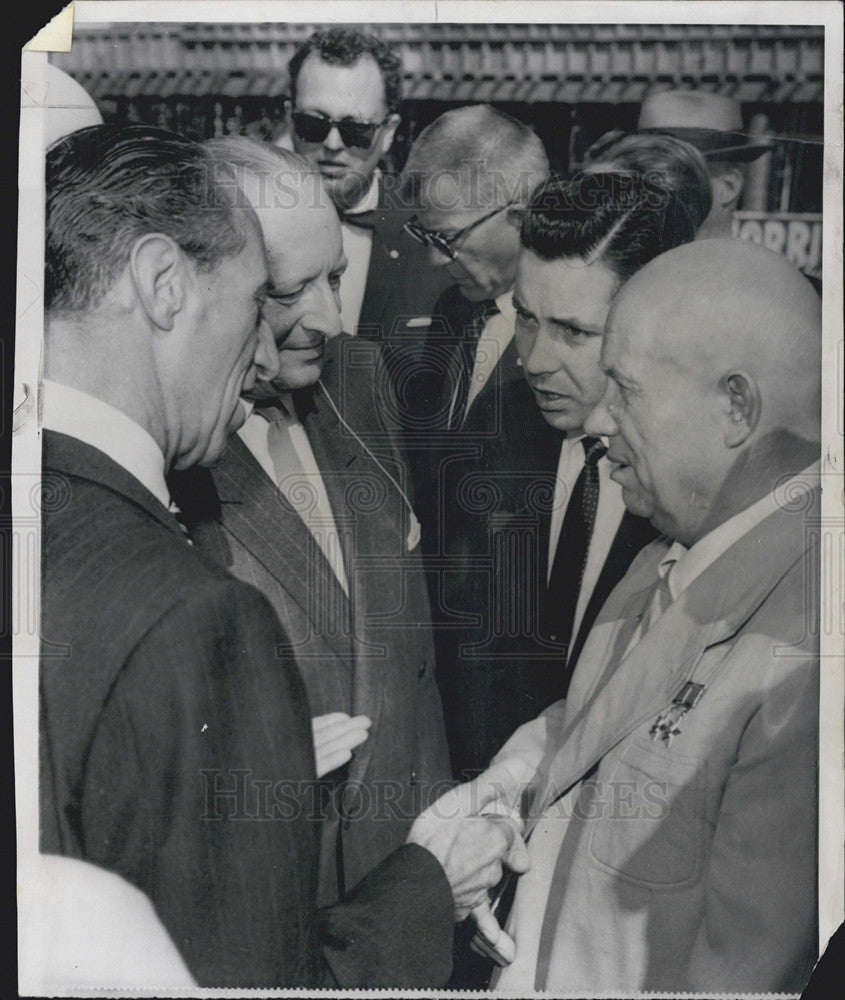 1959 Press Photo Bridges of Intnl Longshoremen&#39;s Union &amp; Soveit Prmier Khrushche - Historic Images