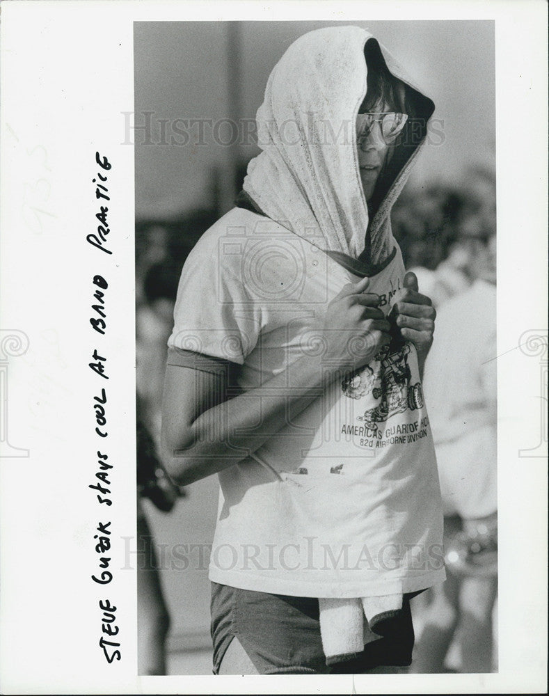 1984 Press Photo Steve Guzik Gulf High School Band Practice - Historic Images