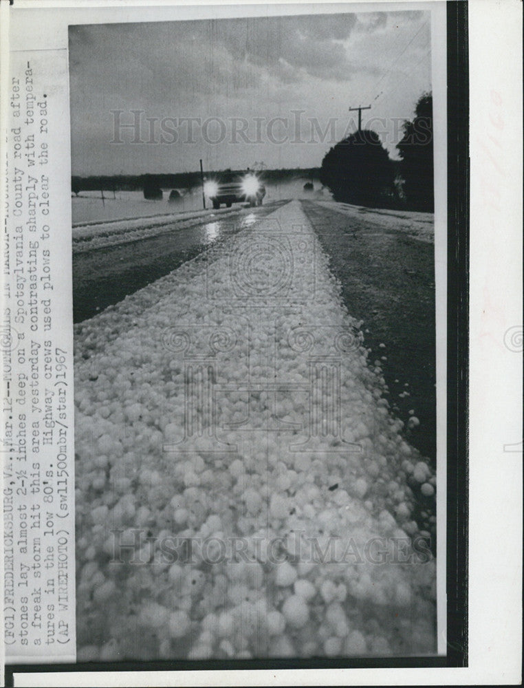 1967 Press Photo Hailstones from Carpet - Historic Images