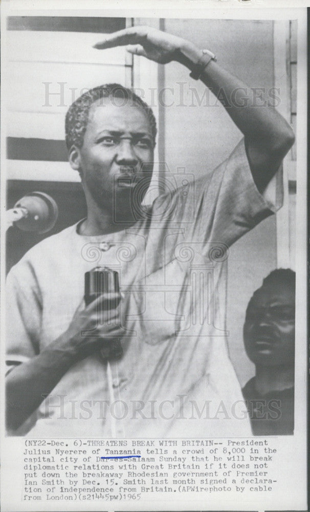 1965 Press Photo Pres Julius Nyerere of Tanzania in capital city  Dar-es-Salaam - Historic Images