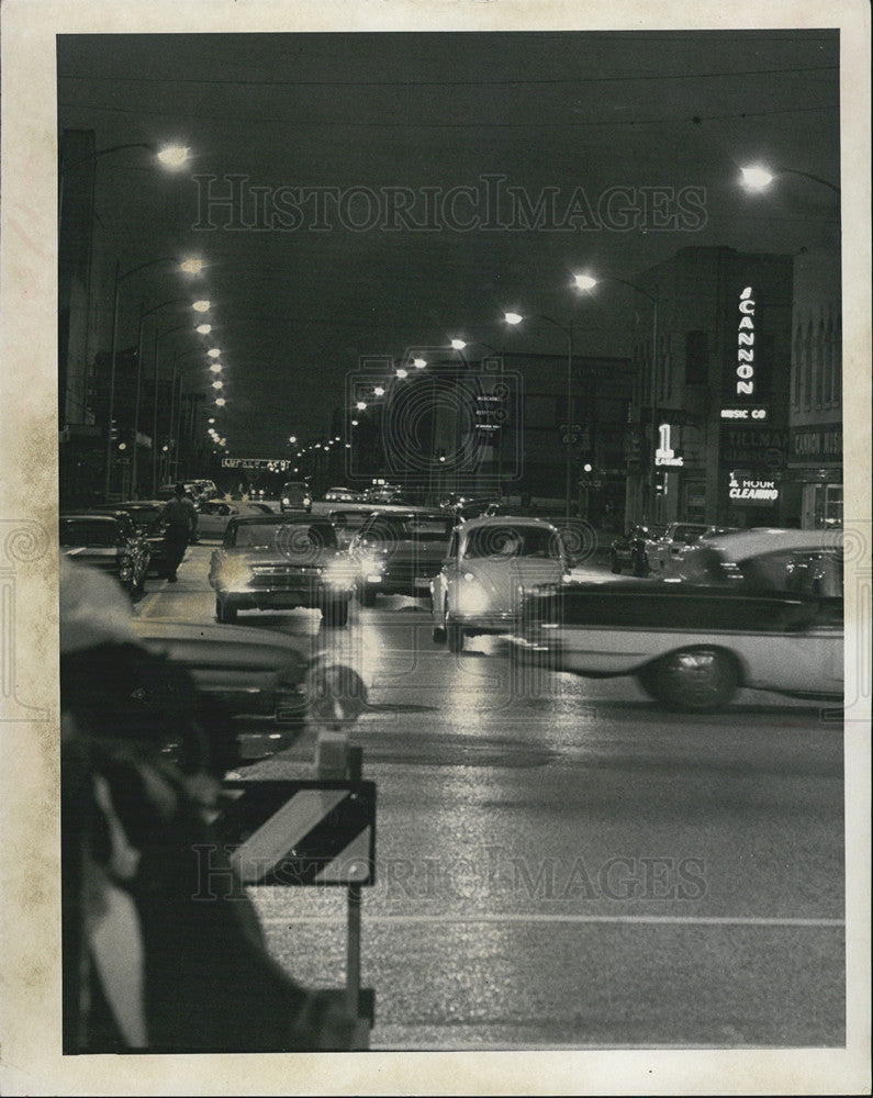 1971 Press Photo Downtown Tampa Florida New Bright Lights - Historic Images