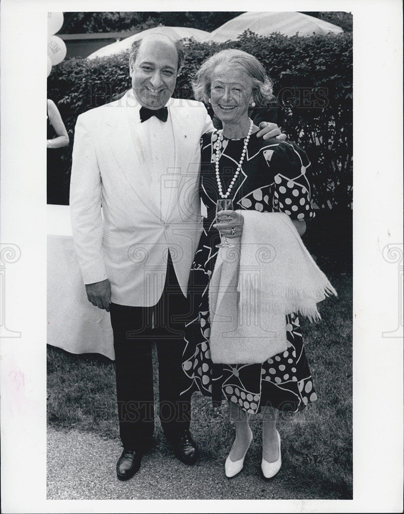 1991 Press Photo Zarin Mehta Joan Freehling Woman&#39;s Board Benefit Ravinia - Historic Images