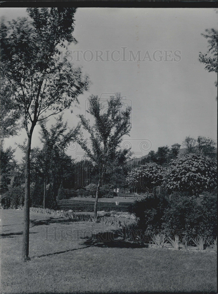 Press Photo Campus of the Kansas State Teachers College in Emporia, Kansas - Historic Images