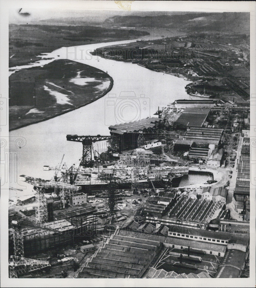 1957 Press Photo John Browns Shipyard Clydebank Glasgow Scotland Clyde River - Historic Images