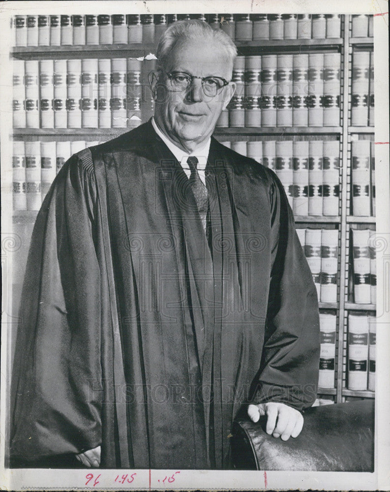 1961 Press Photo Earl Warren Chief Justice United States - Historic Images