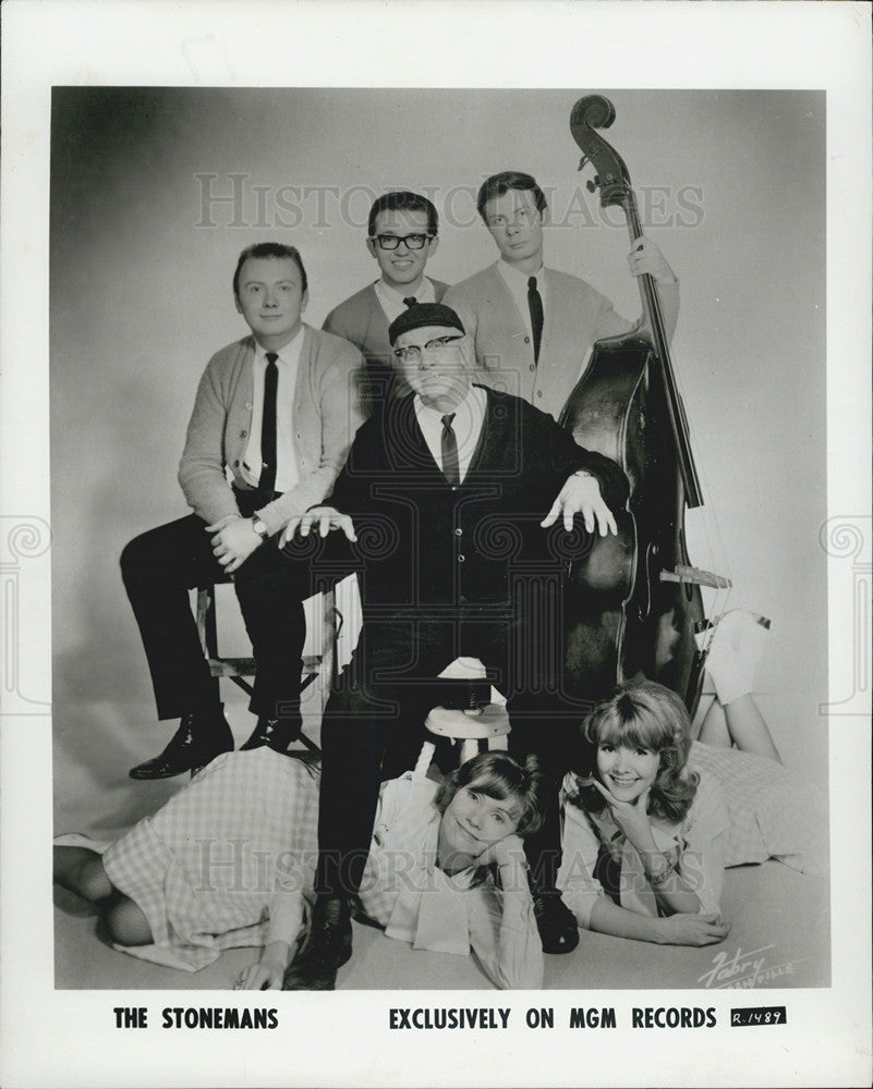 1967 Press Photo Musical Group The Stonemans - Historic Images