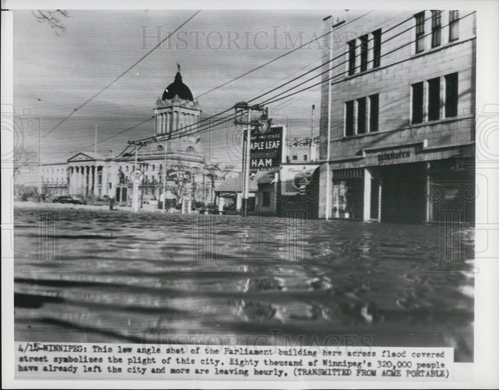Press Photo Parliment building flood wennipeg - Historic Images