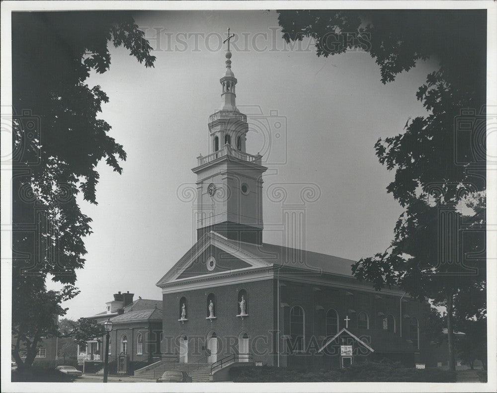 1976 Press Photo The Old Cathedral Complex at Vincennes, Indiana - Historic Images