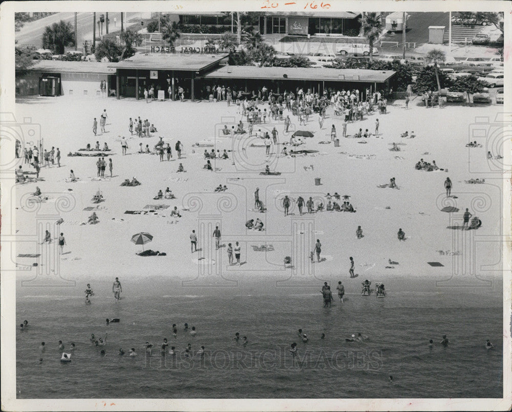 1965 Press Photo parking problem Municipal Beach Treasure Island - Historic Images