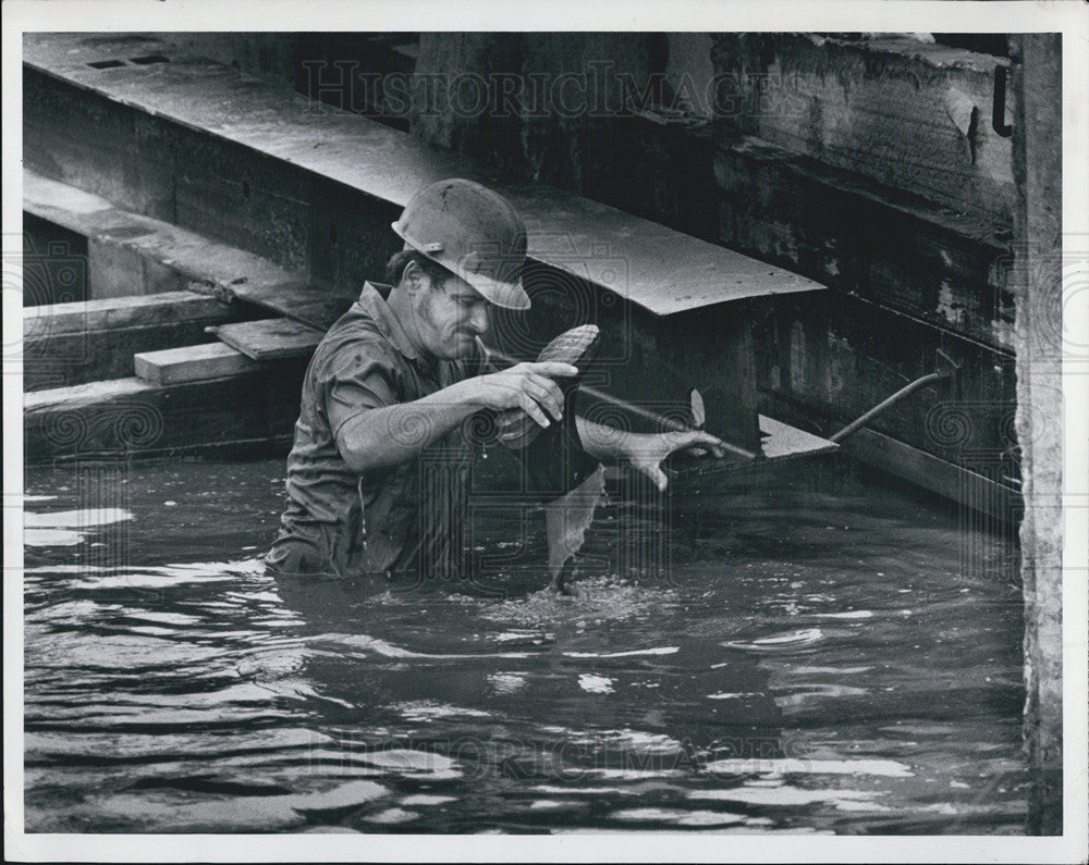 1978 Press Photo Miller Brothers Construction prepare a bridge building - Historic Images