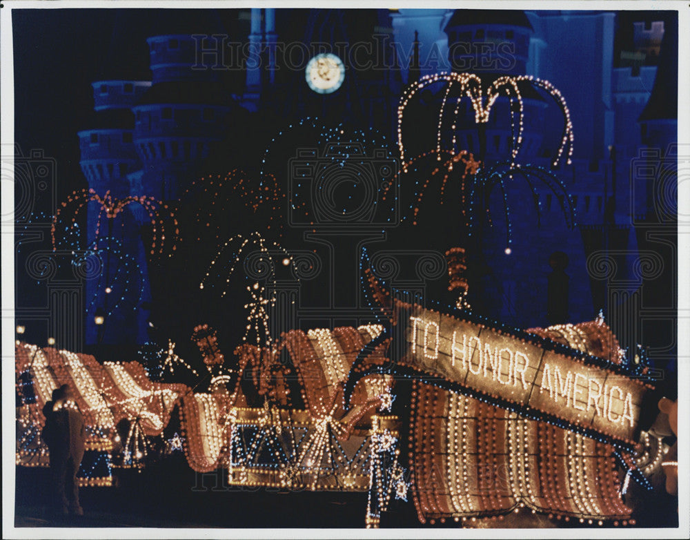 1999 Press Photo Main Street Electrical Parade Walt Disney World Resort Honors - Historic Images