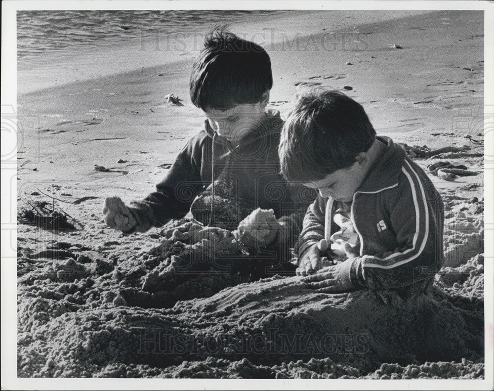 1982 Press Photo John, Jamie Mortellite, Seminole, Madeira Beach - Historic Images