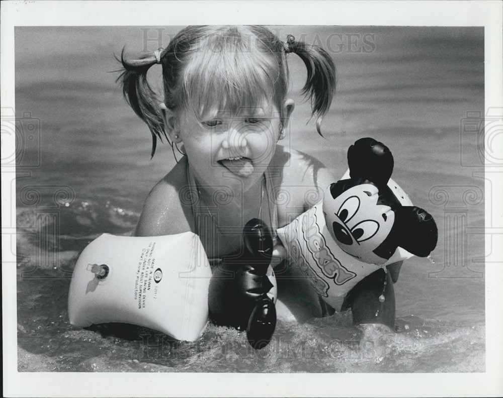 1982 Press Photo Callie Woolen, Indian Rocks Beach - Historic Images