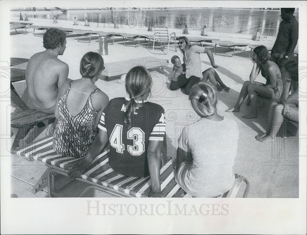 1973 Press Photo Lifeguards - Historic Images