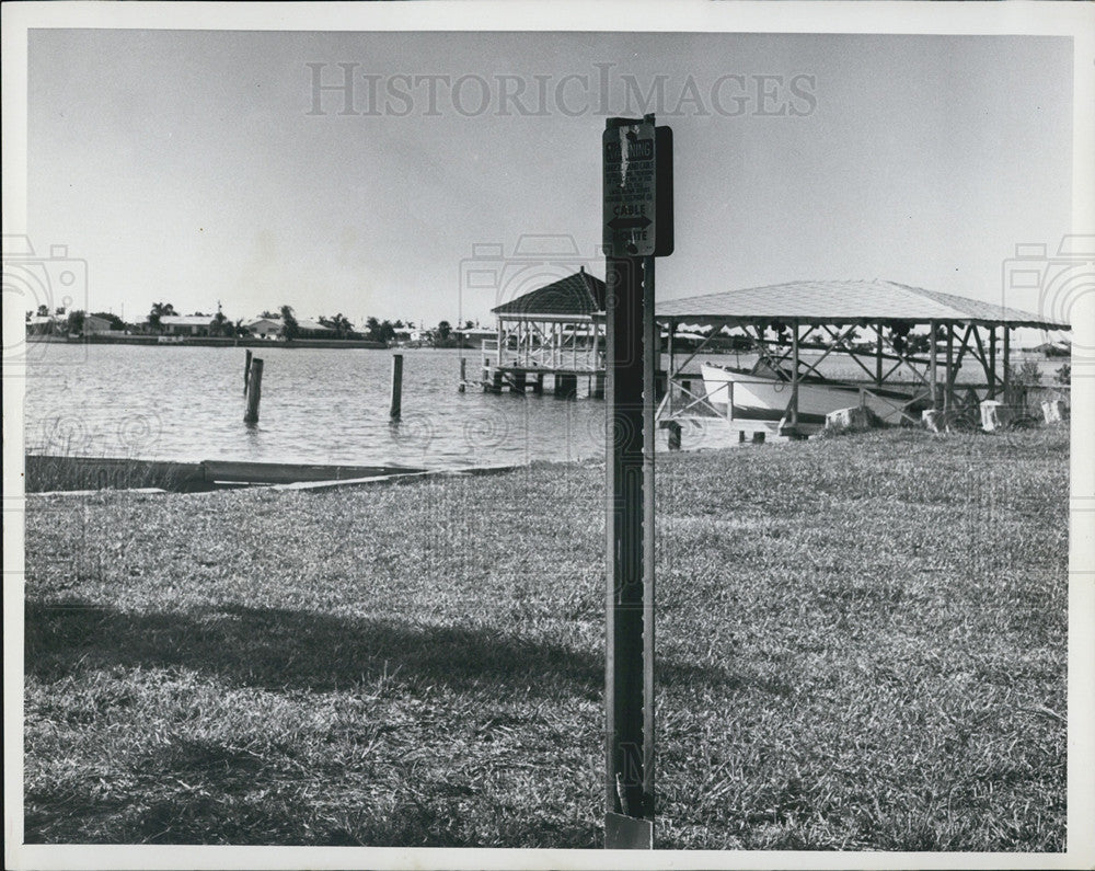 1966 Press Photo Beach Access with boat slip and docl - Historic Images