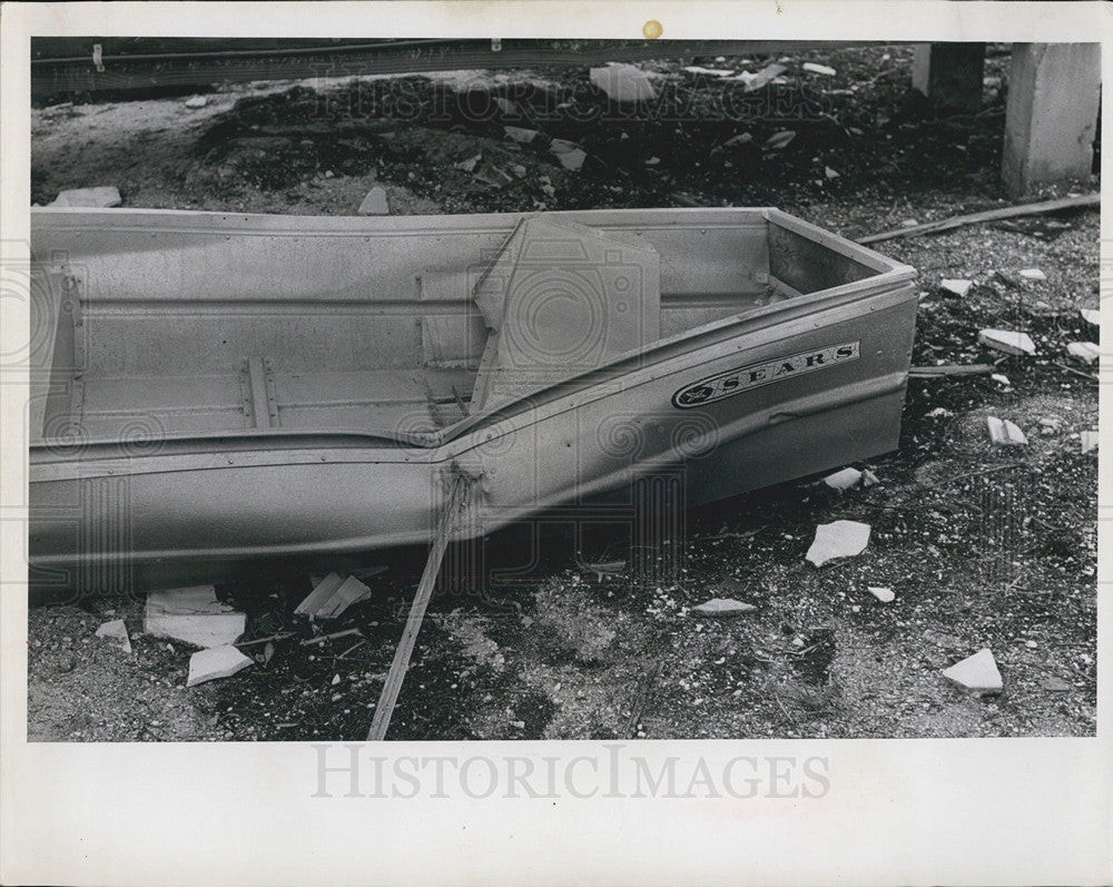 1966 Press Photo Boat Damaged Pinellas Point Florida Tornado - Historic Images