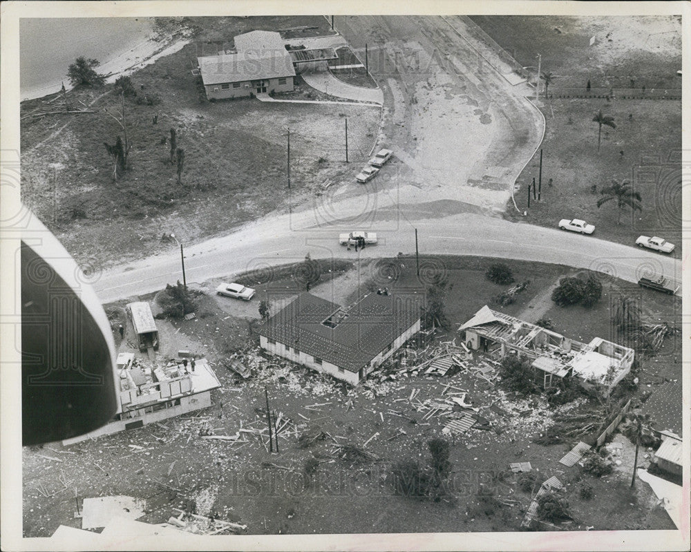 1967 Press Photo St. Petersburg Florida House Tornado Damage Aerial - Historic Images