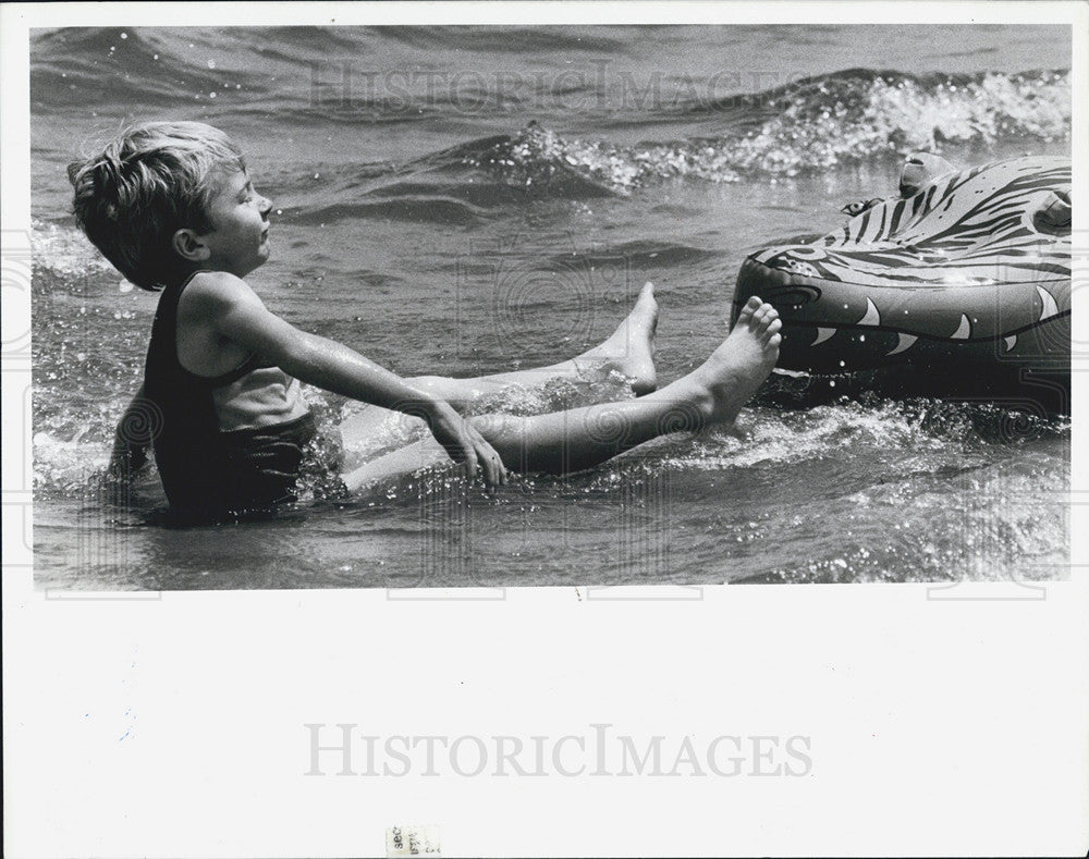 1988 Press Photo Ryan Palcom, North Shore Park - Historic Images