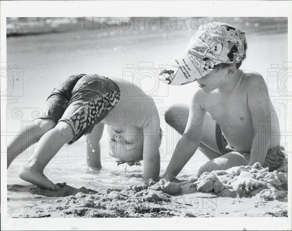 1989 Press Photo Christopher Harvey Micently Redington Beach Pinellas County - Historic Images