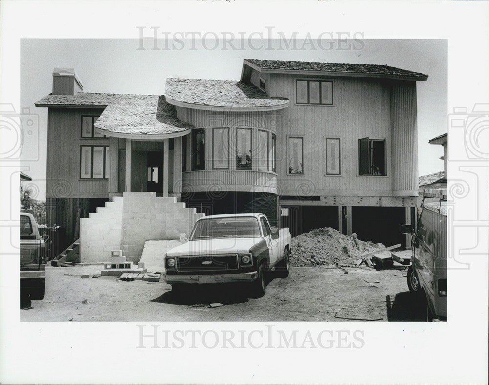 1988 Press Photo Beach Club Estates, Beachfront Home - Historic Images