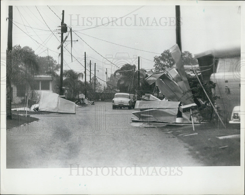 1966 Press Photo Houses Damaged By Storm - Historic Images