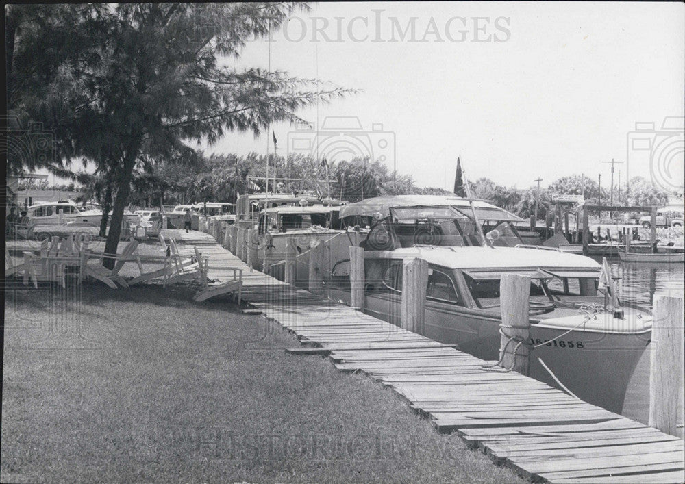 1955 Press Photo Holmes Beach Yacht Basin - Historic Images