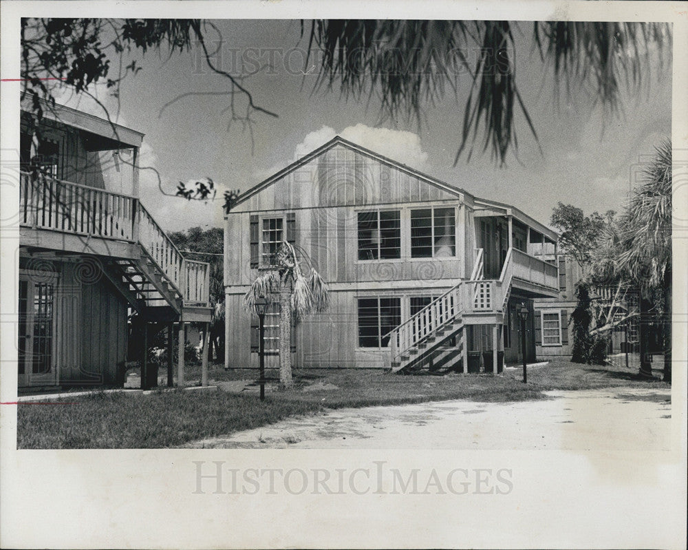 1973 Press Photo Private Beach Club Villas, Holmes Beach - Historic Images