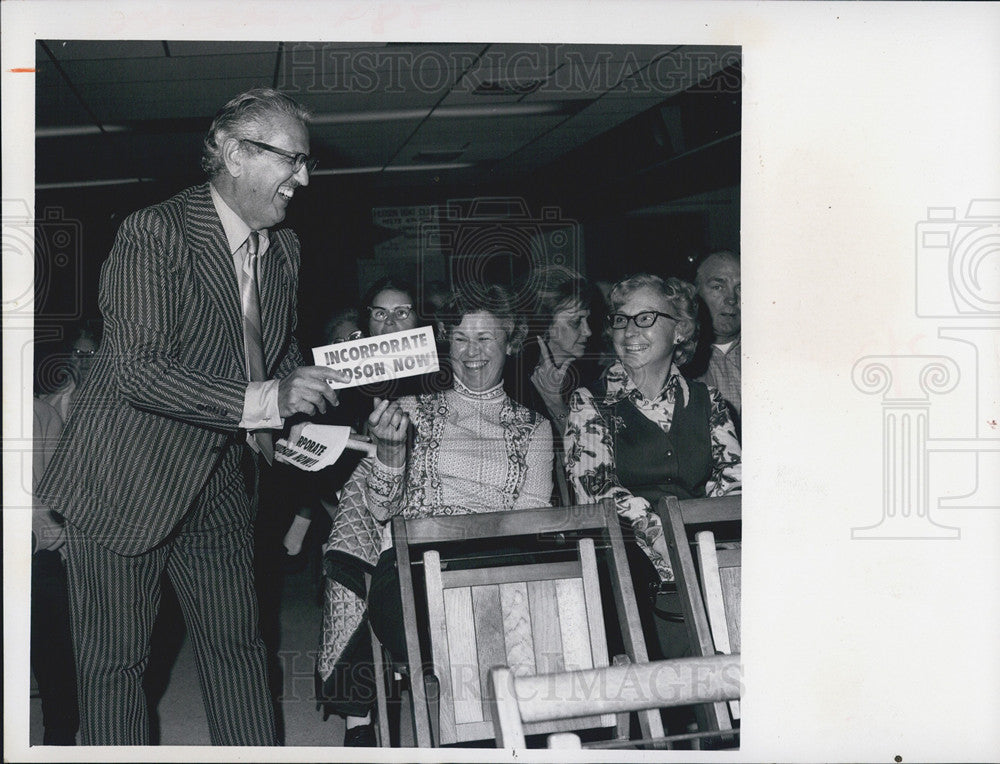 1973 Press Photo Residents Urged to Incorporate Hudson - Historic Images