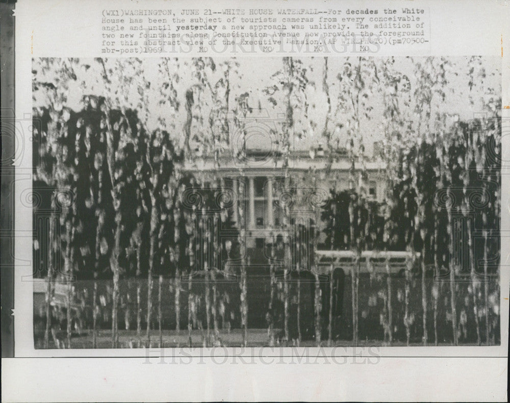 1969 Press Photo New Fountains, White House, Washington DC - Historic Images