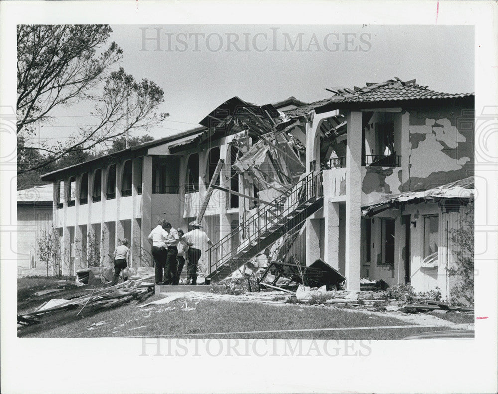 1986 Press Photo Largo Apartment Building, Propane Gas Explosion - Historic Images