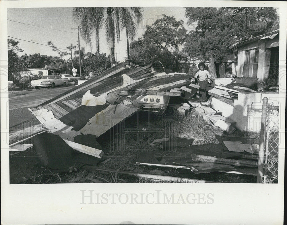 1973 Press Photo Tornado Damage, Pinellas County, Florida - Historic Images