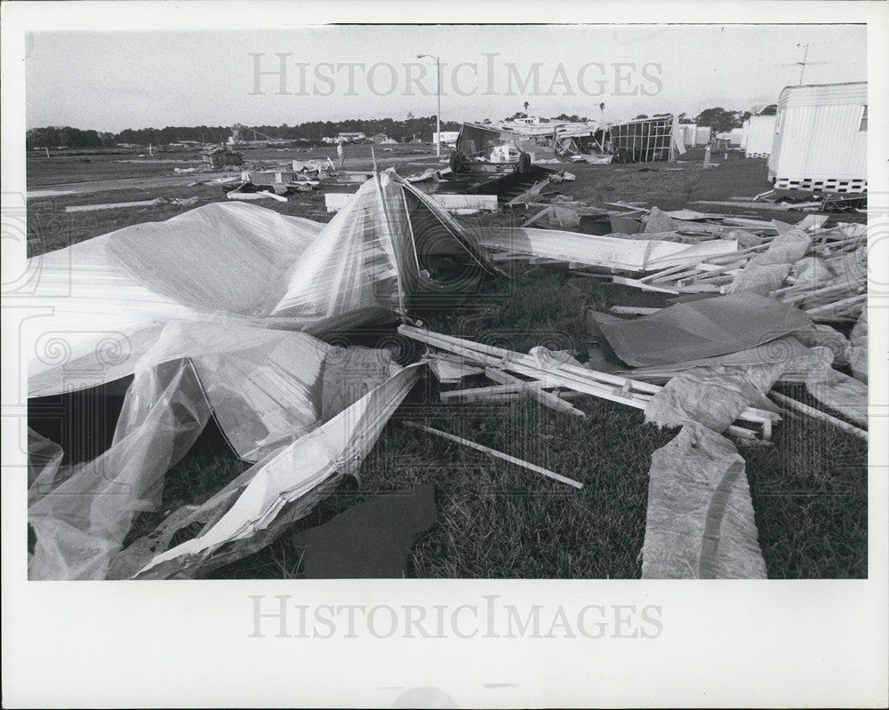 1973 Press Photo Damage from a passing tornado - Historic Images