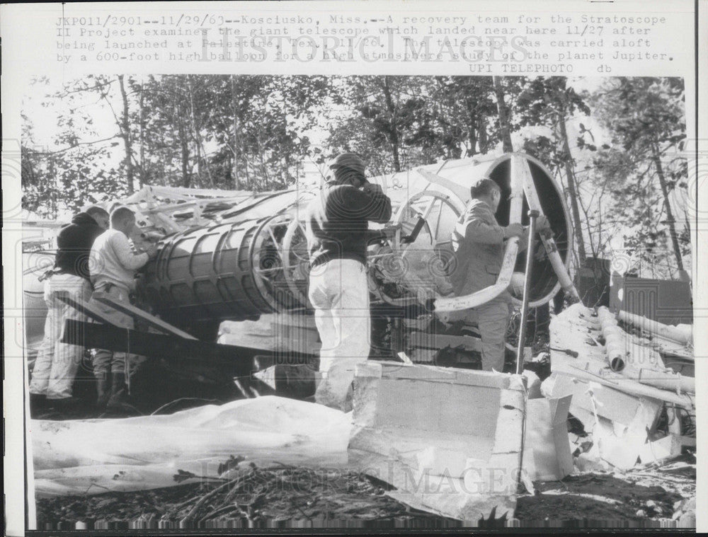 1963 Press Photo Recovery Team, Stratoscope II Project, Kosciusko, Mississippi - Historic Images