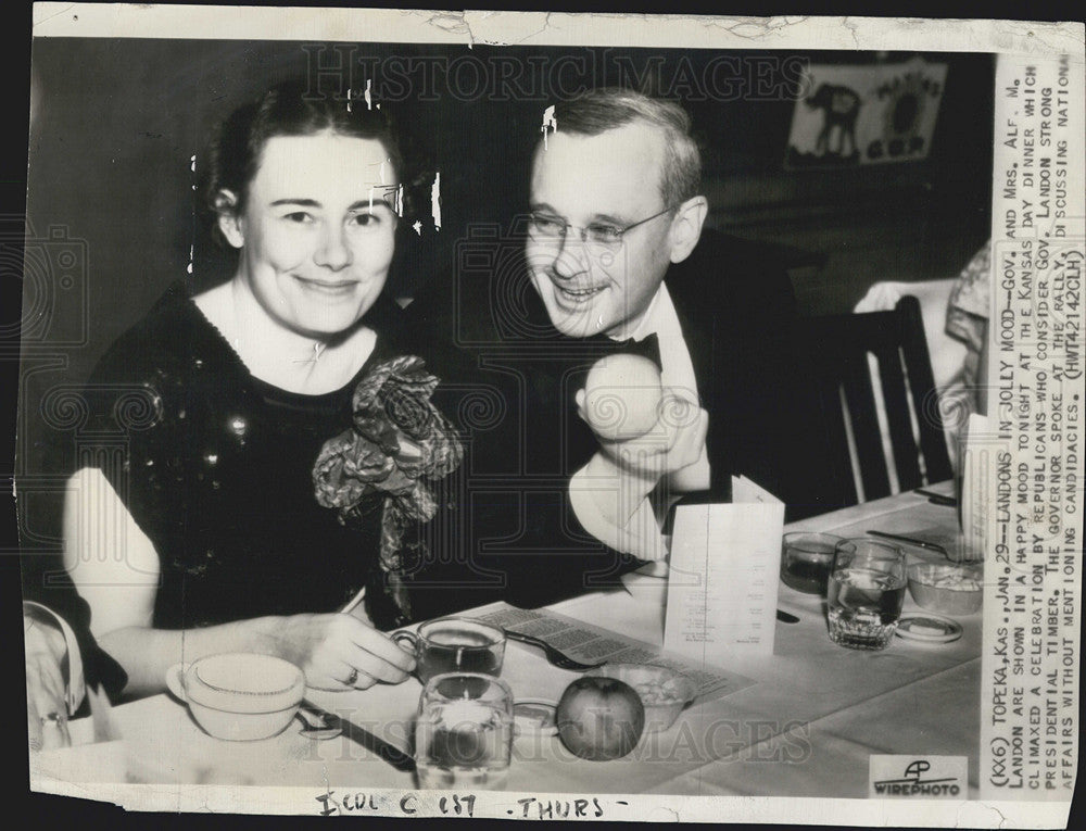 1936 Press Photo Gov, Mrs Alf Landon, Kansas Day Diner - Historic Images