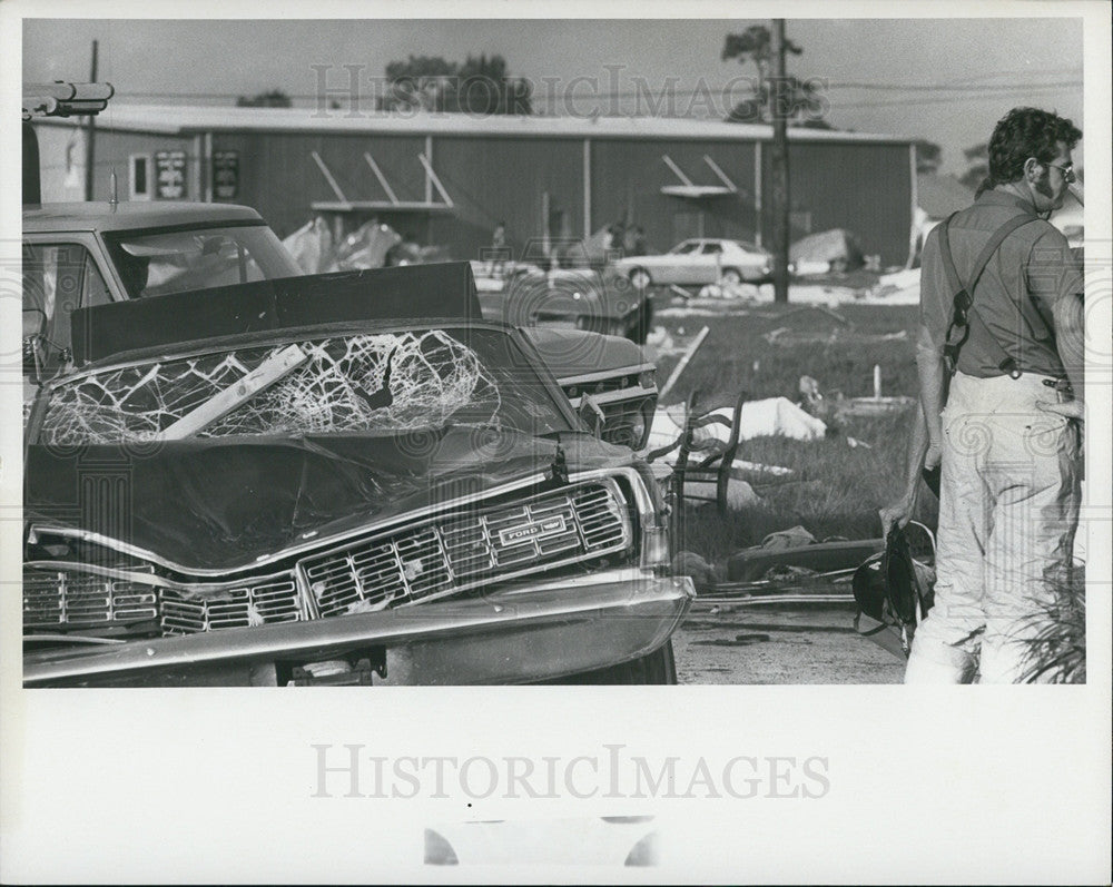 1976 Press Photo Tornado Damage, Pinellas County - Historic Images