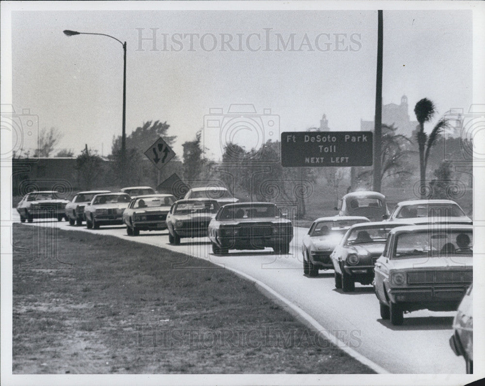 1977 Press Photo Traffic, Fot DeSoto Park Toll - Historic Images