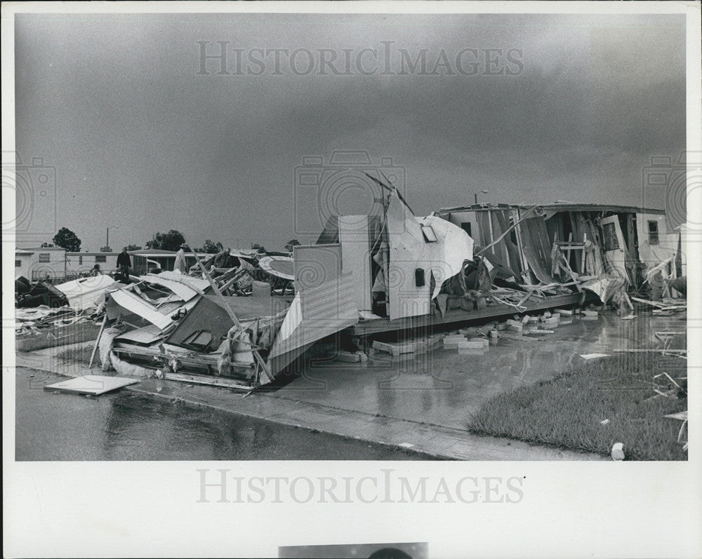 1976 Press Photo Tornado Trailer park - Historic Images