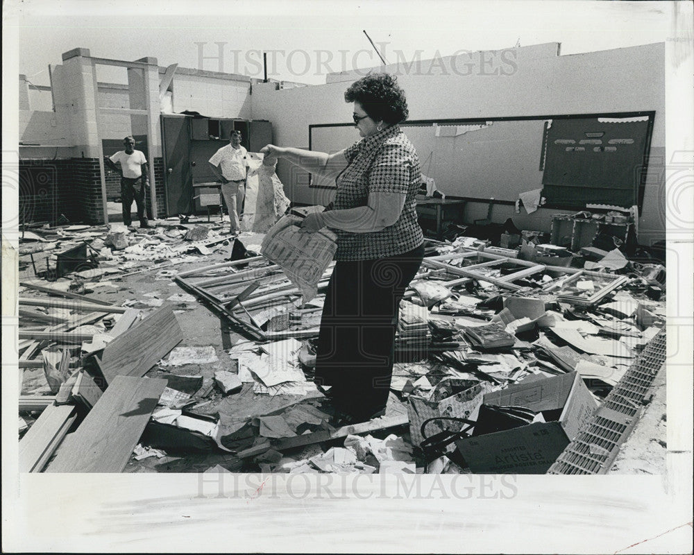 1978 Press Photo Donna Hill, High Point Elementary, Tornado Damage - Historic Images