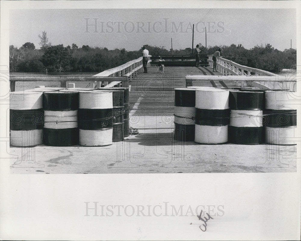 1971 Press Photo Weedon Island Bridge Repairs US Corp Engineers - Historic Images