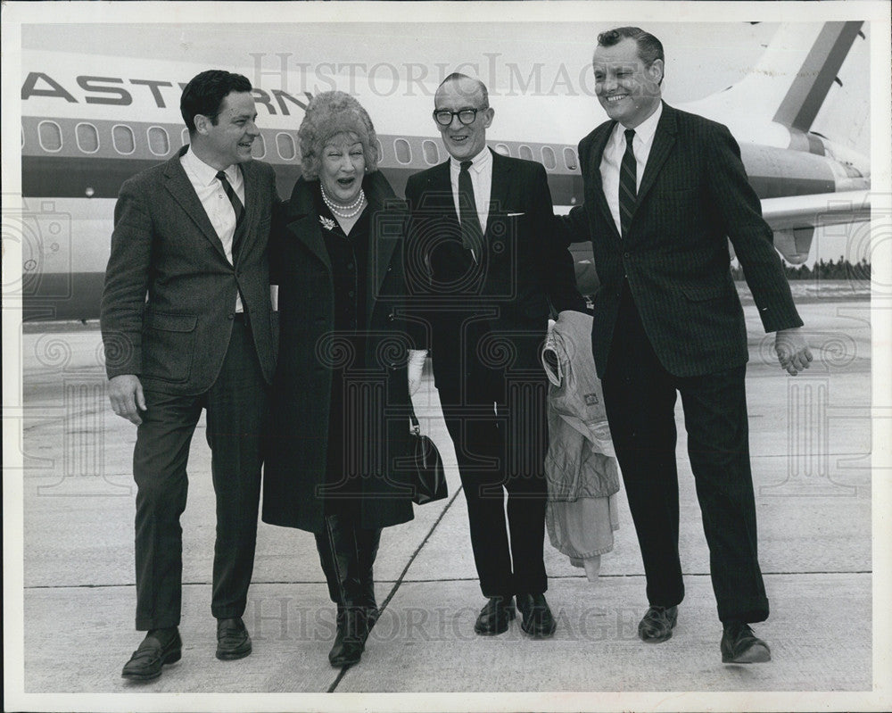 1968 Press Photo Author Robert Waldron, Blanche Collins, Richard Meyer - Historic Images