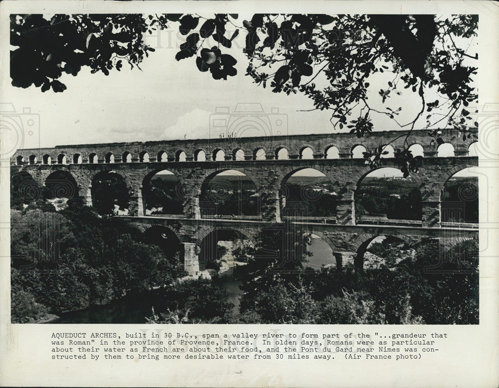 1972 Press Photo Ancient aqueduct in Provence, France. - Historic Images