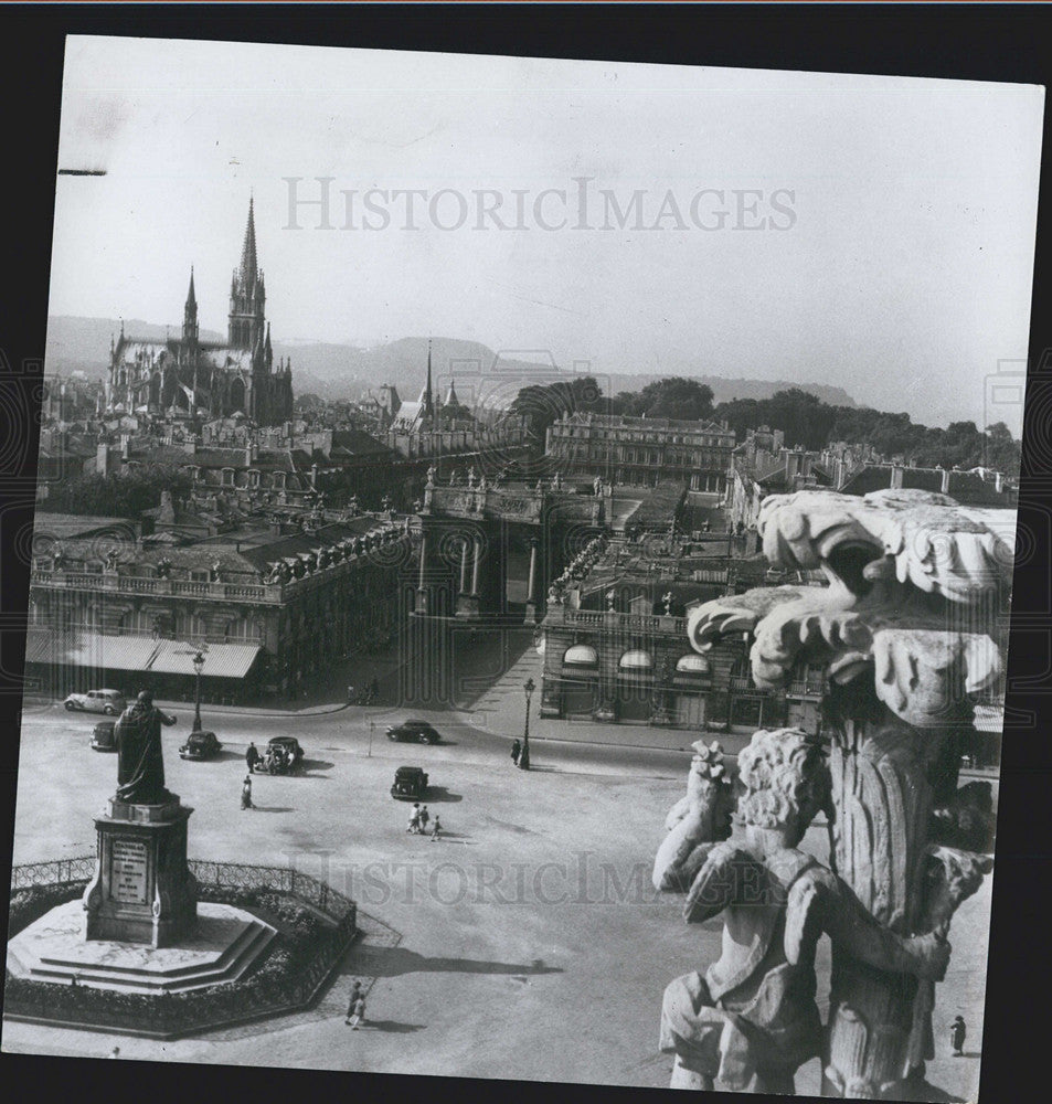 1982 Press Photo French Government Tourist Office - Historic Images