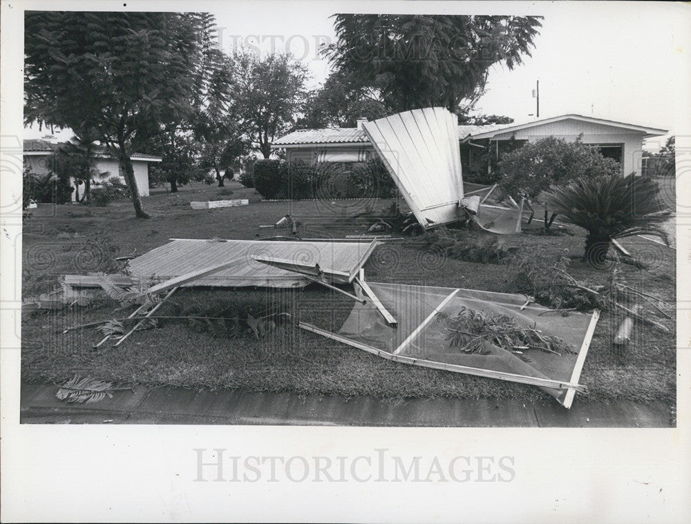 1971 Press Photo Tornado Damage Wreckage Seminole Redington Shores Lakewood - Historic Images