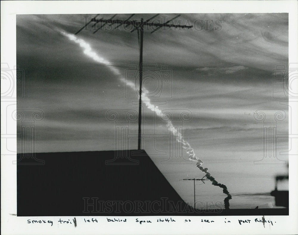 1984 Press Photo Long-Distance View Of Space Shuttle Challenger Launch Pasco - Historic Images