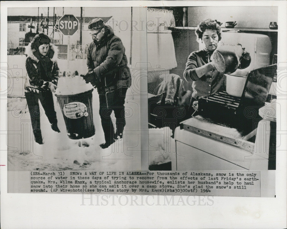 1964 Press Photo Using snow for water after earthquake hits Alaska. - Historic Images