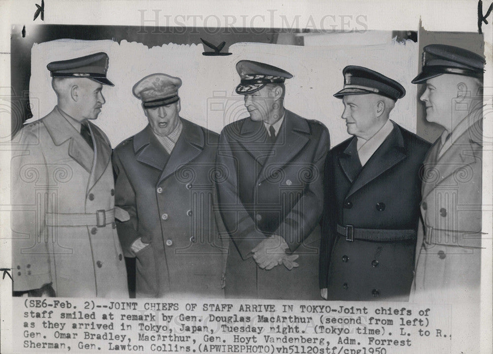 1950 Press Photo Bradley, MacArthur, Vandenberg, Sherman and Collins In Tokyo - Historic Images