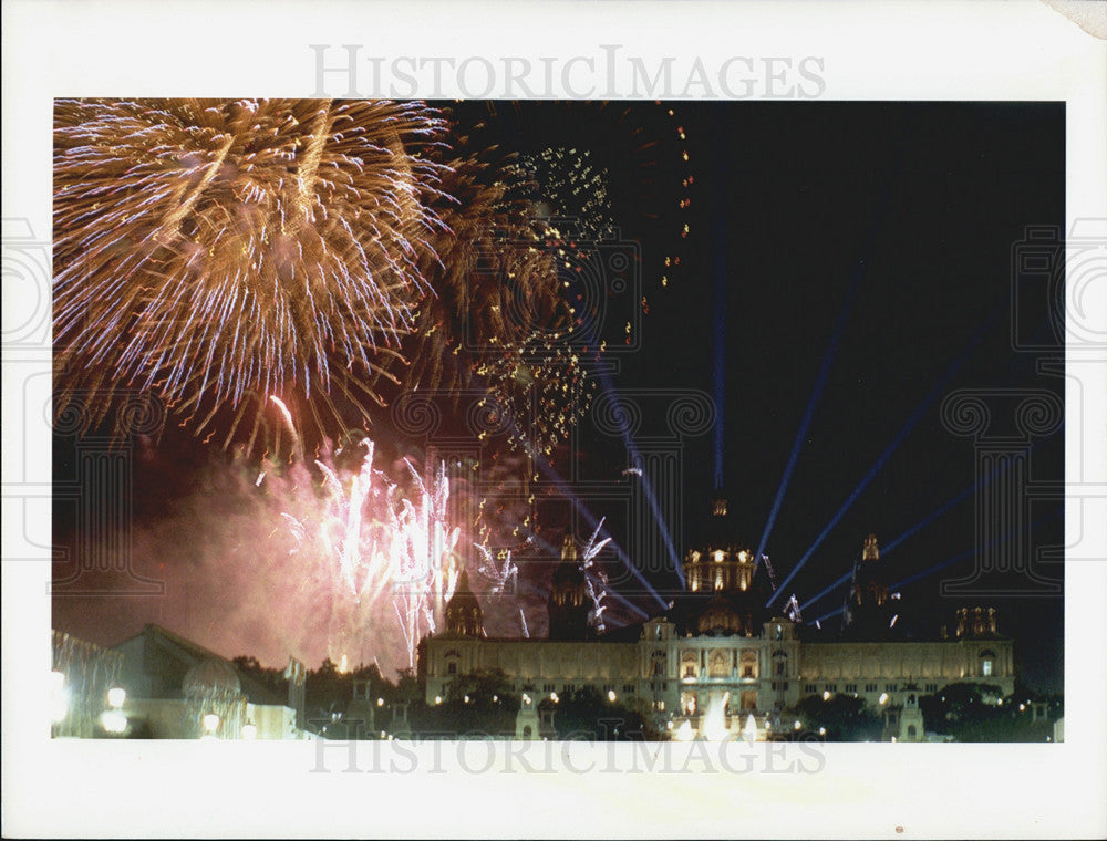 Undated Press Photo Unknown Capital Building Fourth July Fireworks - Historic Images