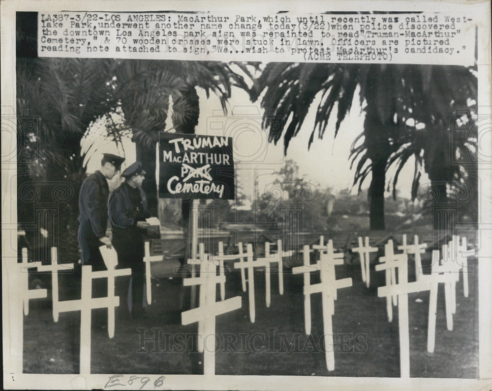 1948 Press Photo Protesters mark park against MacArthur&#39;s Presidential Campaign - Historic Images