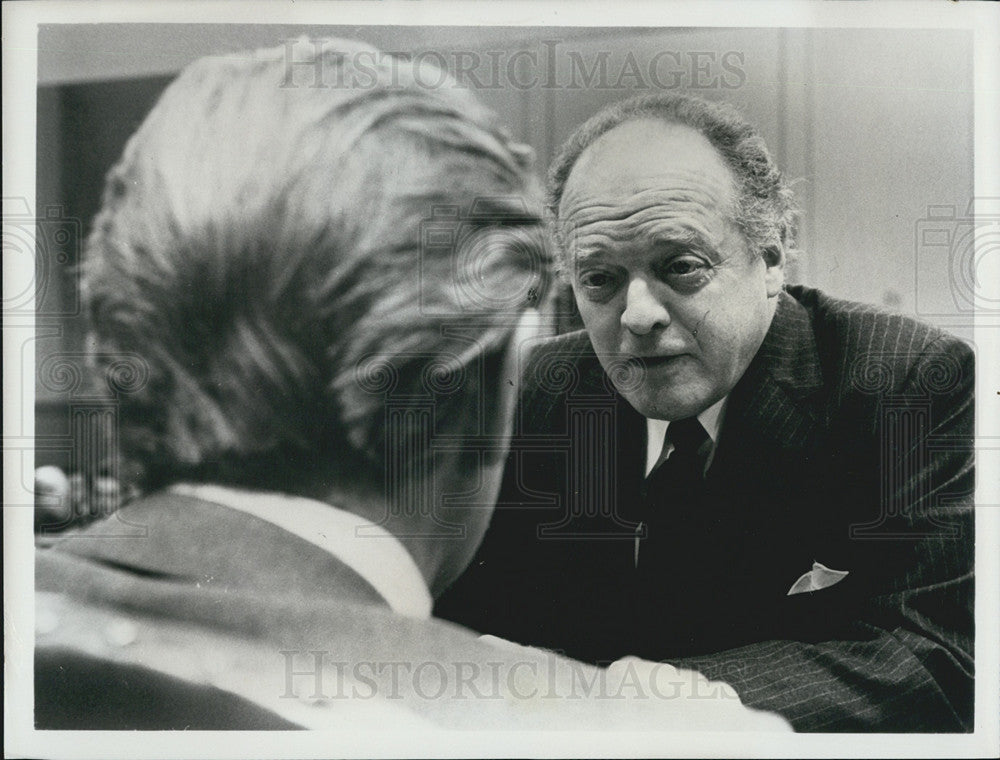 1968 Press Photo Van Heflin stars in &quot;A Case of Libel&quot;. - Historic Images